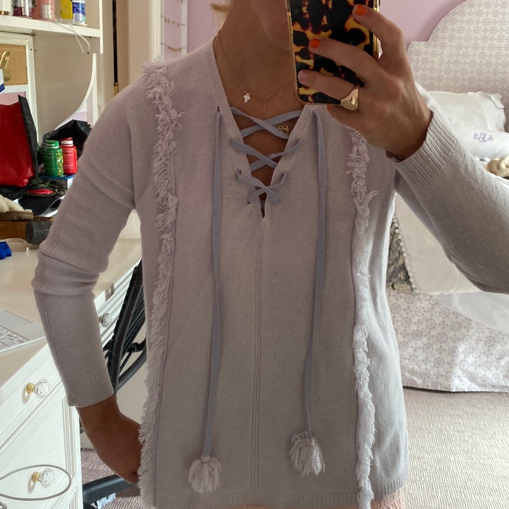 Lt sweater
